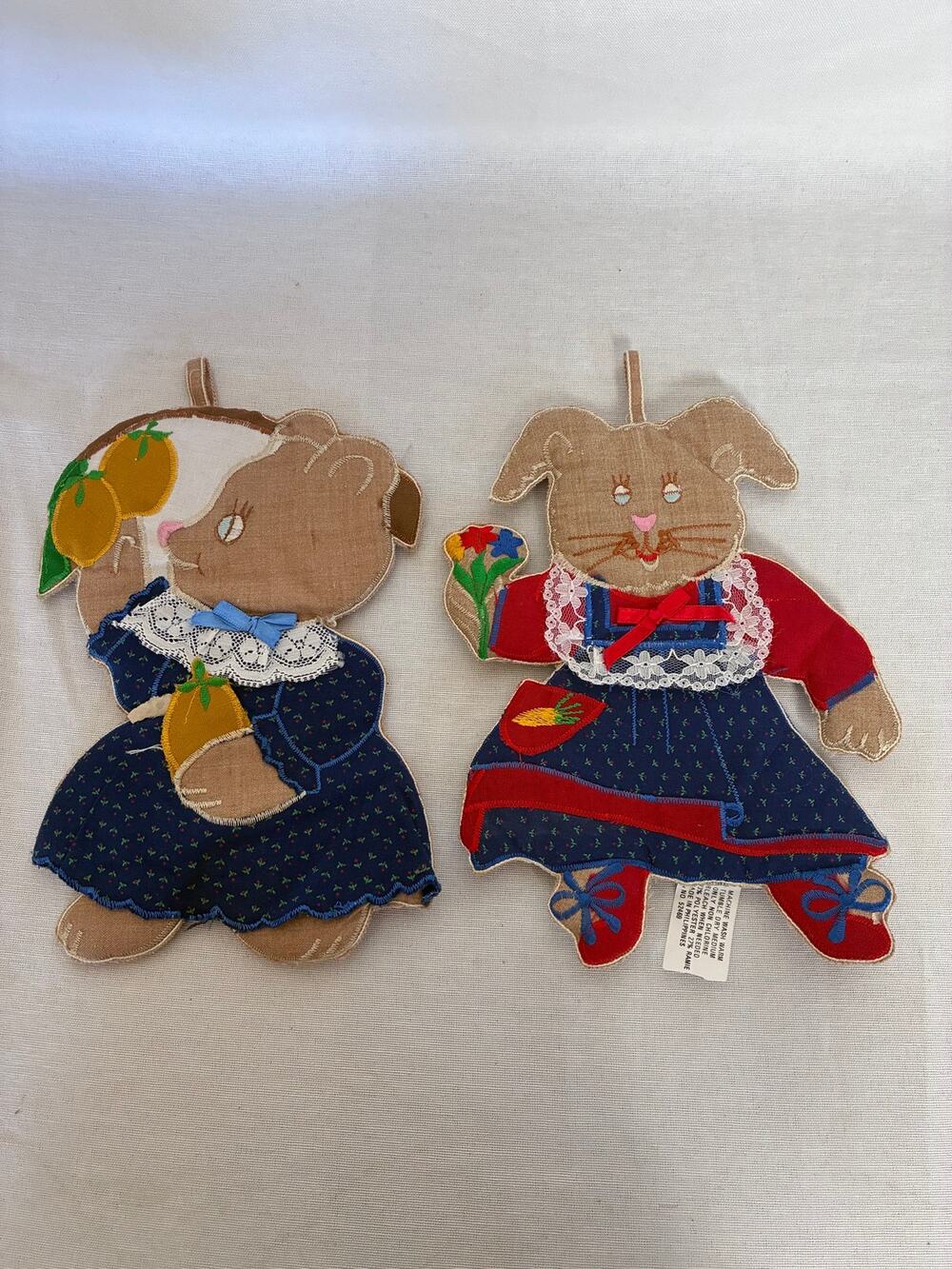 Vintage Country Kitchen Potholders Bear Bunny Applique Lace Trim Cottagecore Set